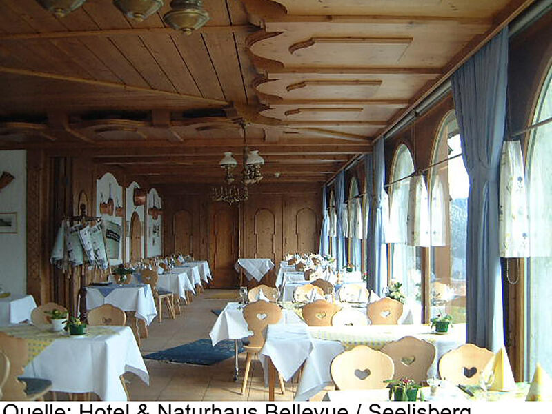 Hotel & Naturhaus Bellevue