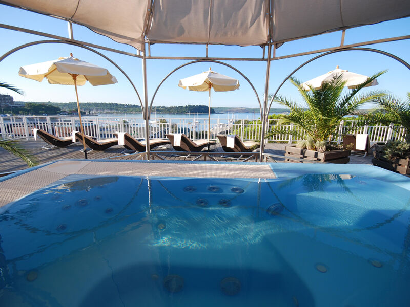 Life Class Resort