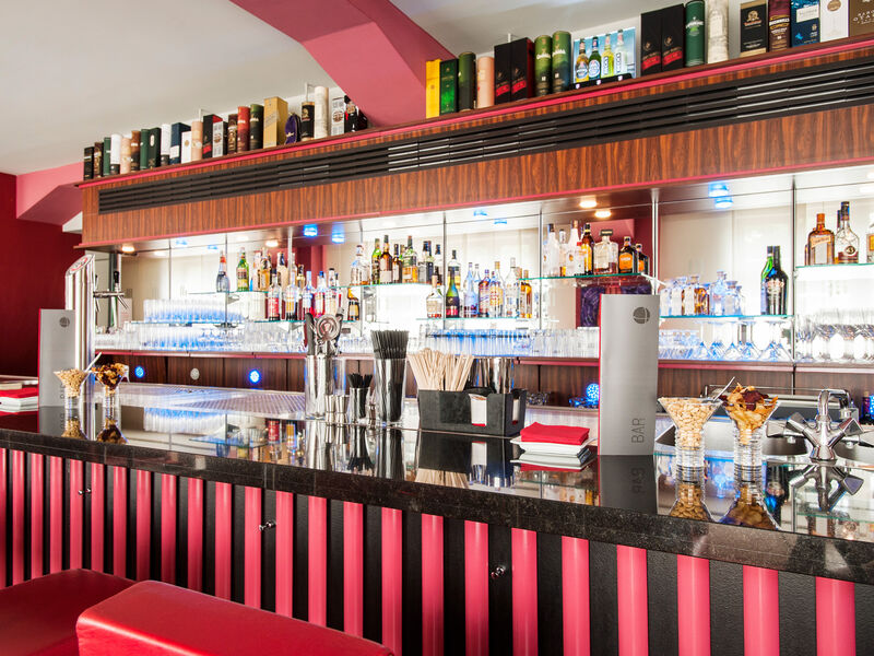 AZIMUT Hotel Cologne