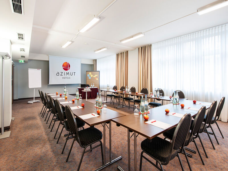 AZIMUT Hotel Cologne