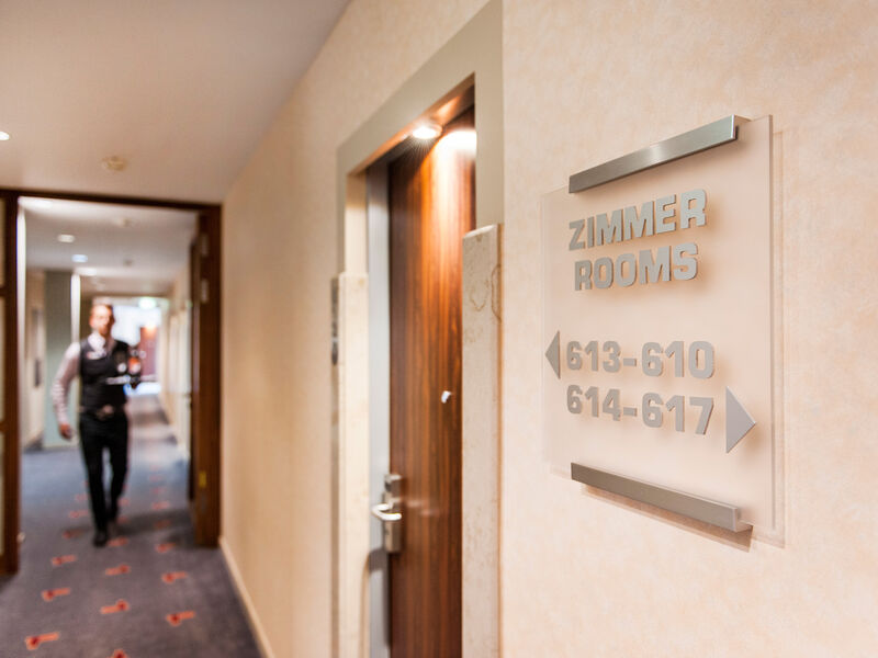 AZIMUT Hotel Cologne