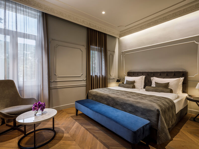 Hotel Ambasador