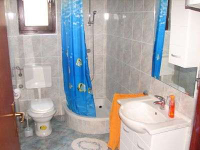 Vila 1323-201