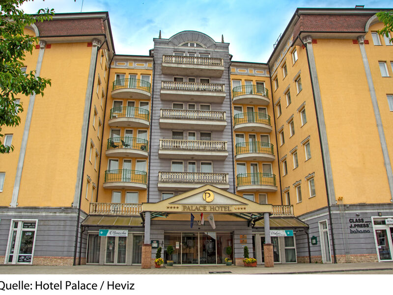 Hotel Palace
