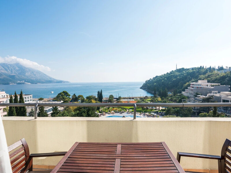 Iberostar Bellevue