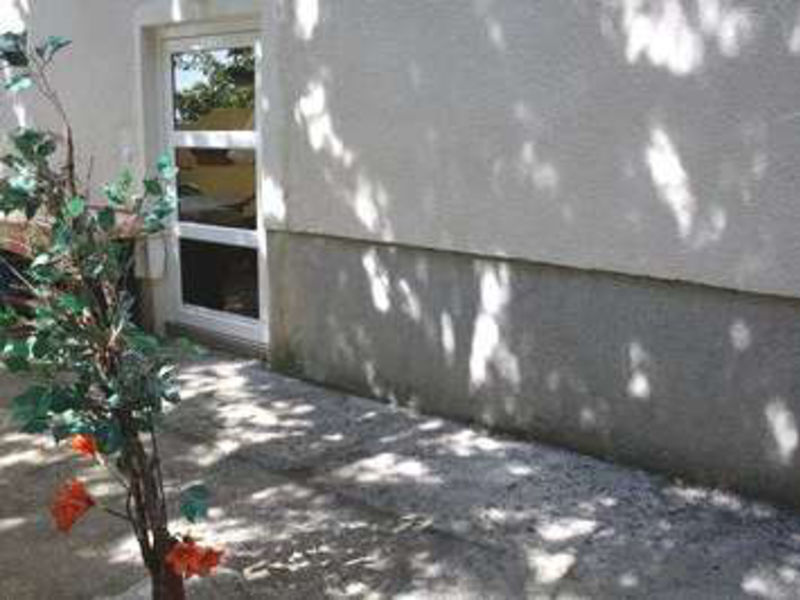 Vila 1323-206