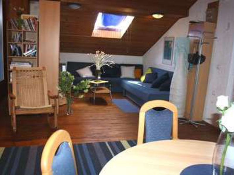 Vila 1323-206