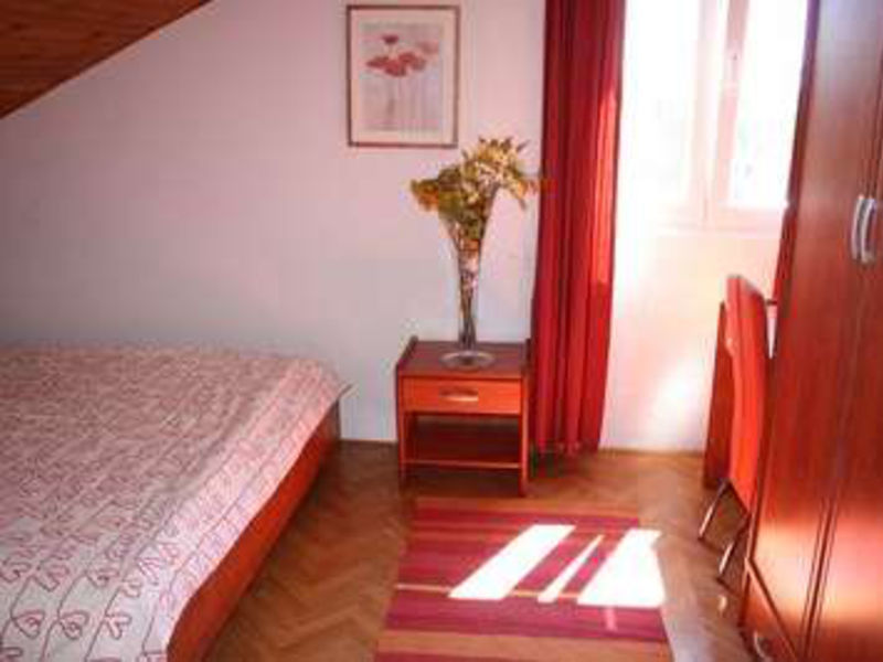 Vila 1323-206