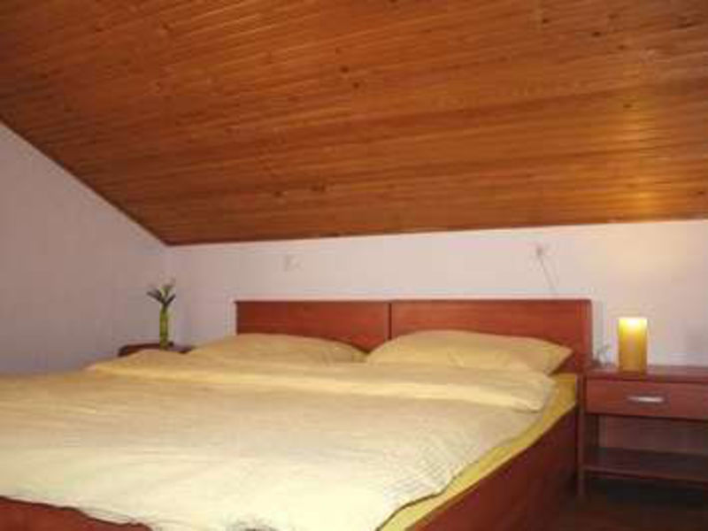 Vila 1323-206