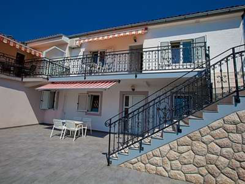 Vila 1323-213