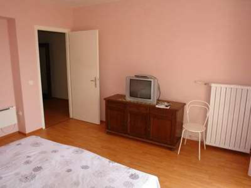 Vila 1323-227