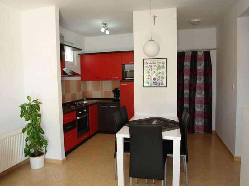 Vila 1323-228