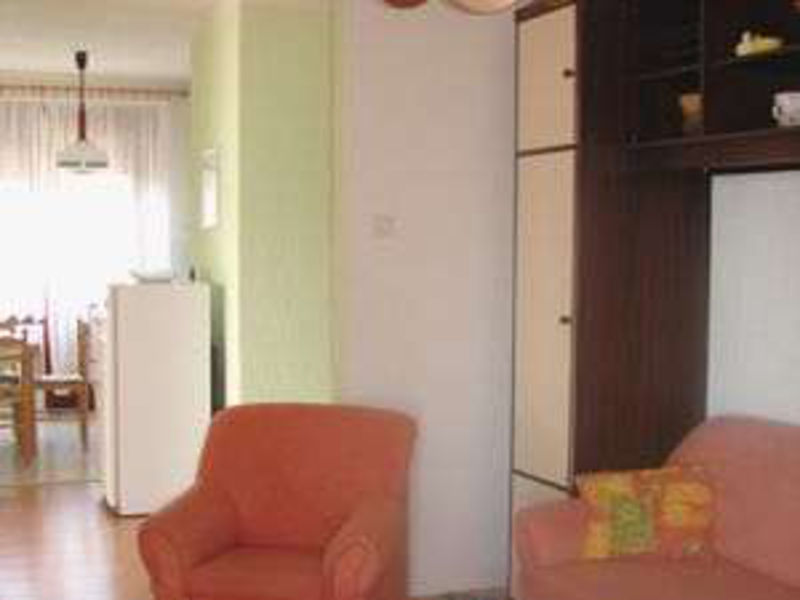Vila 1323-240