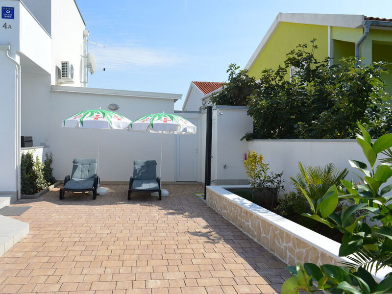 Vila 1355-3064