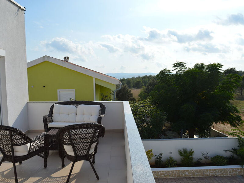 Vila 1355-3064