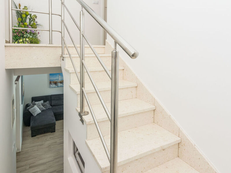 Vila 1355-3064