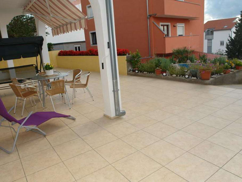 Vila 1323-262