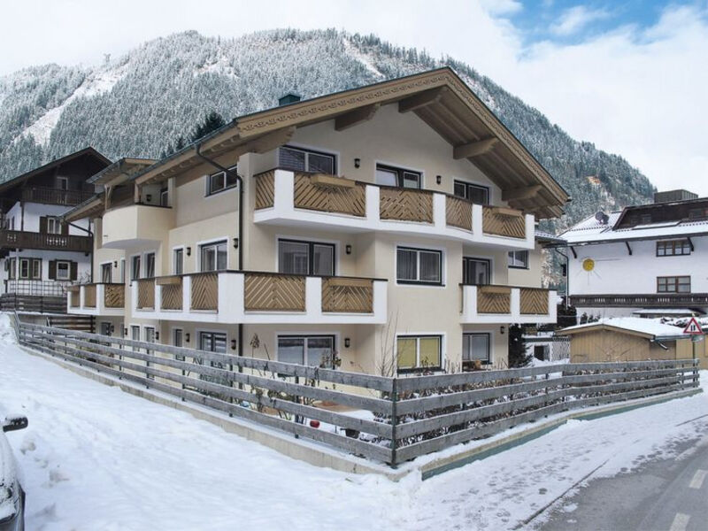 Rosa Apartmenthaus