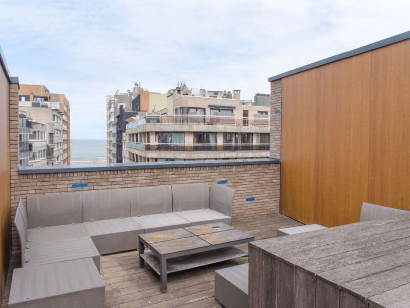 Rooftop Breeze