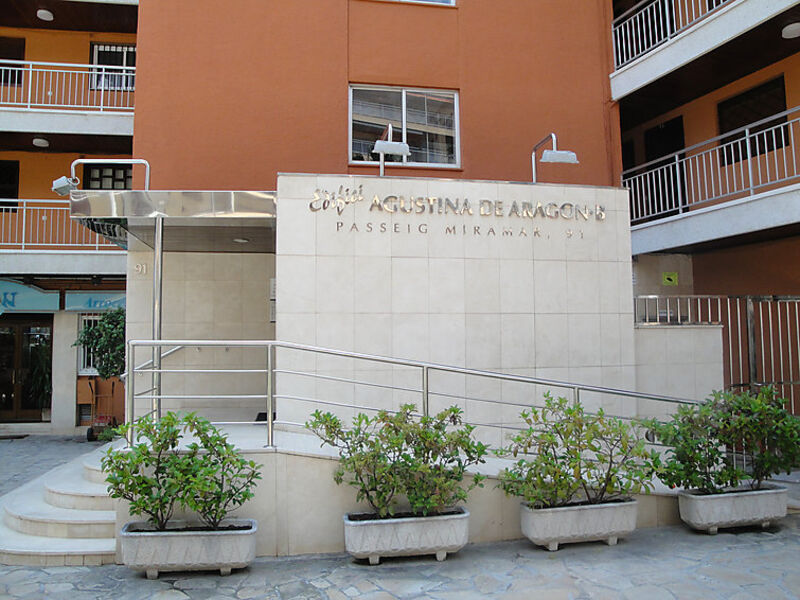 Augustina De Aragon