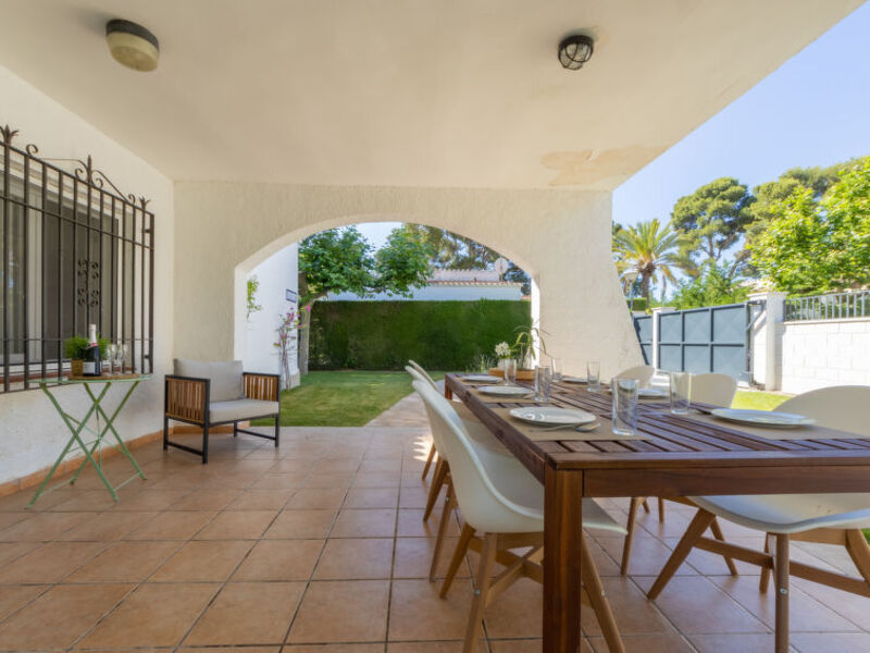 Villa Valencia