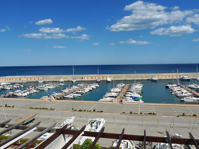 Marina Del Port
