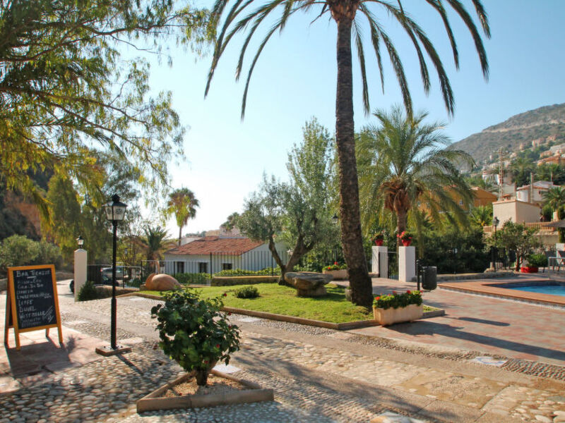 Sunsea Village