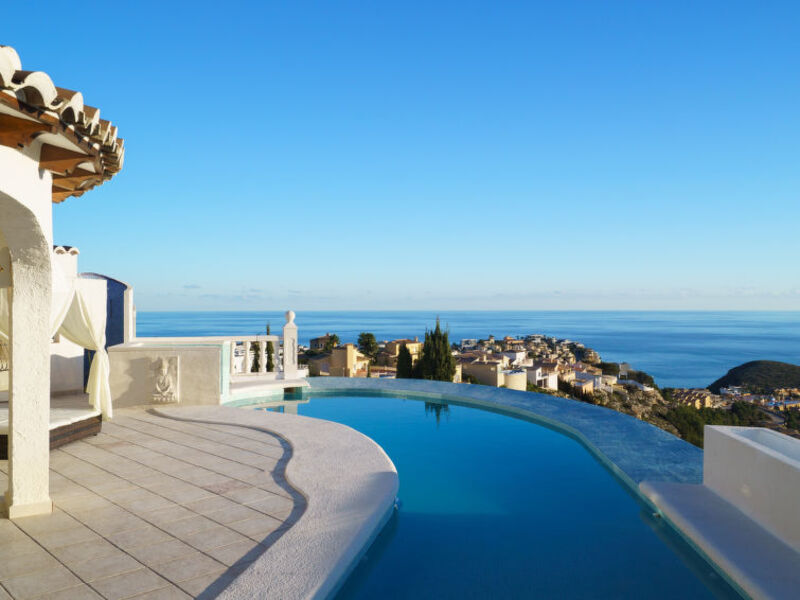 Villa Kalmias