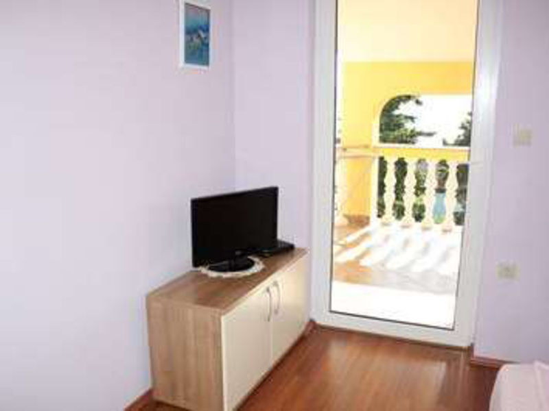 Vila 1323-277