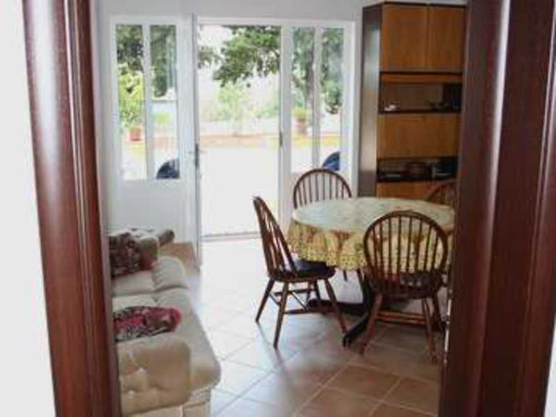 Vila 1323-277