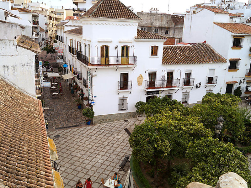 Plaza De Las Flores