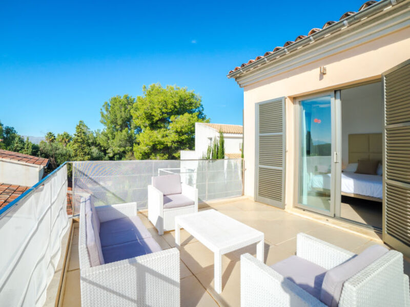 Villa Aires