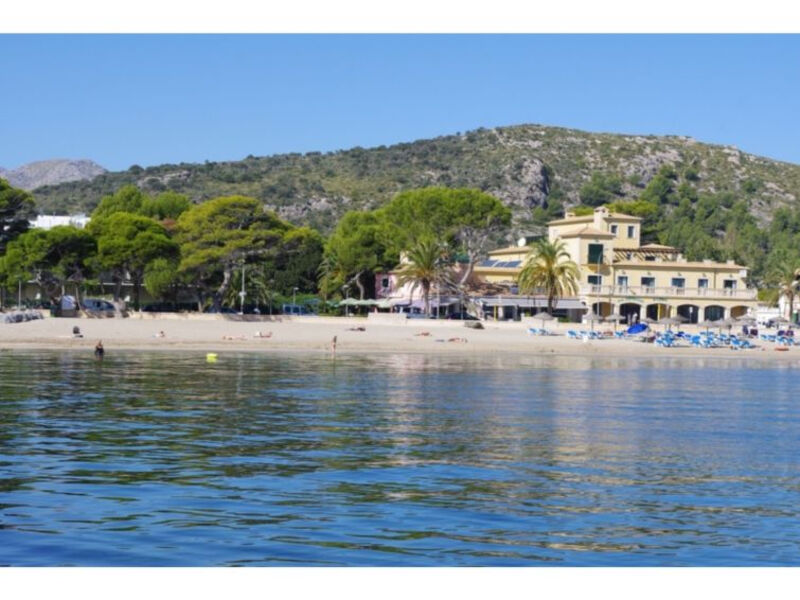 Galeon Suites