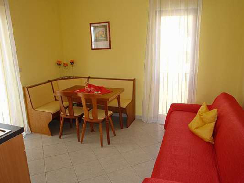 Vila 1323-287
