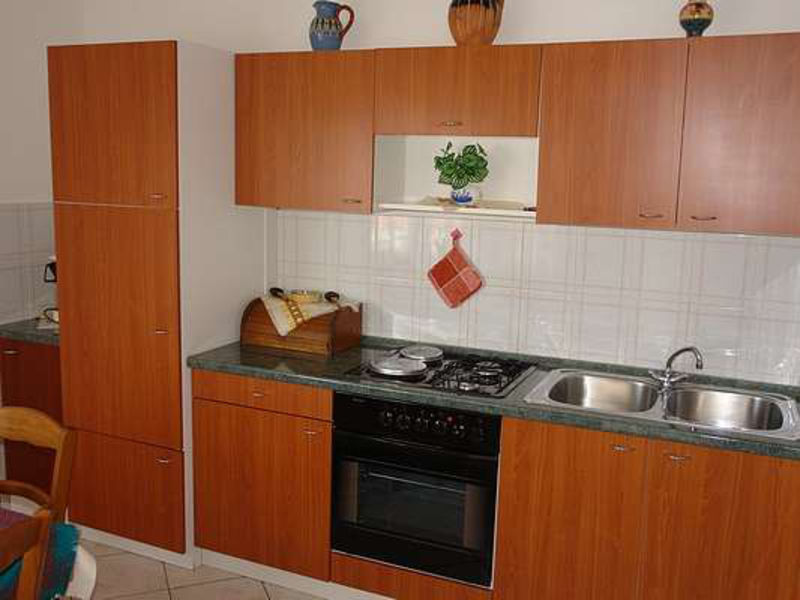 Vila 1323-296
