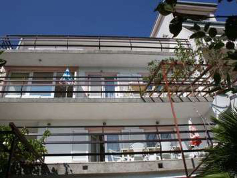 Vila 1323-299