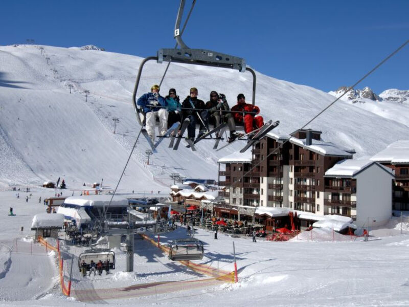 Rond Point Des Pistes