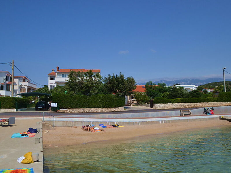 Travaš