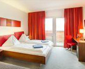 Thermenhotel All in Red