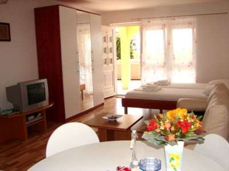 Vila 1323-320