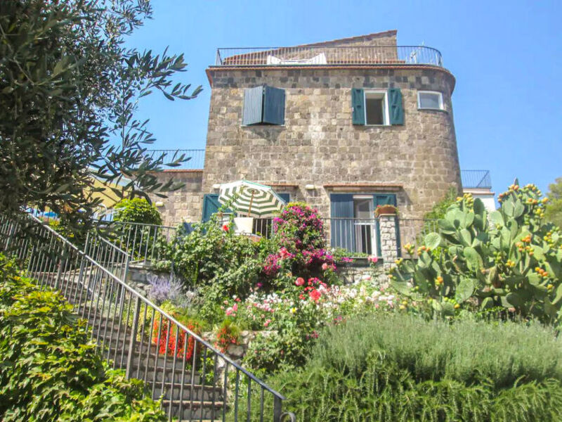 Garden House Li Galli
