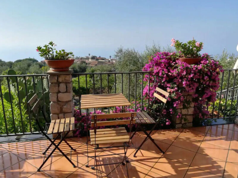 Garden House Li Galli