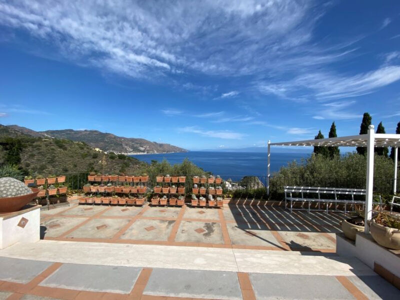Terra Rossa Residence