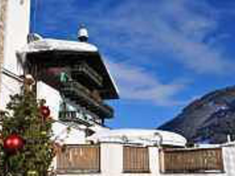Haus Wolf im Alpine Palace New Balance