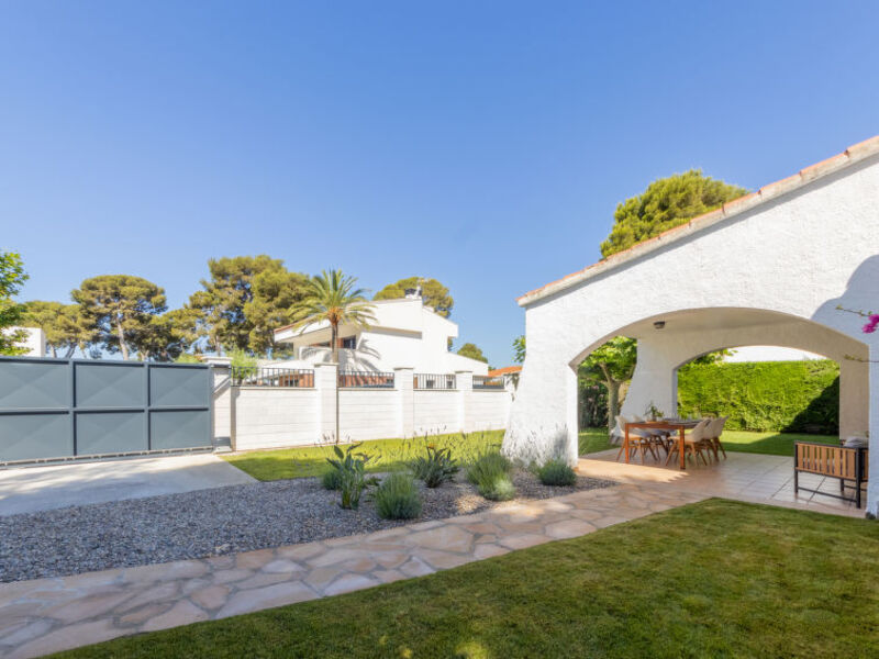 Villa Valencia