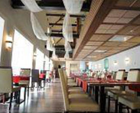 Hotel Ce Plaza