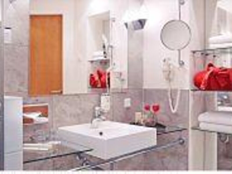 BEST WESTERN PREMIER Airporthotel Fontane