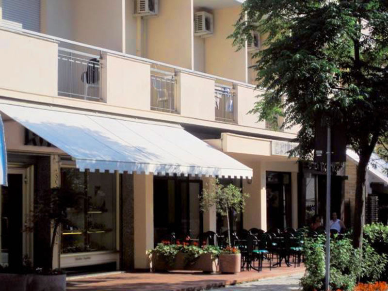 Hotel Riviera