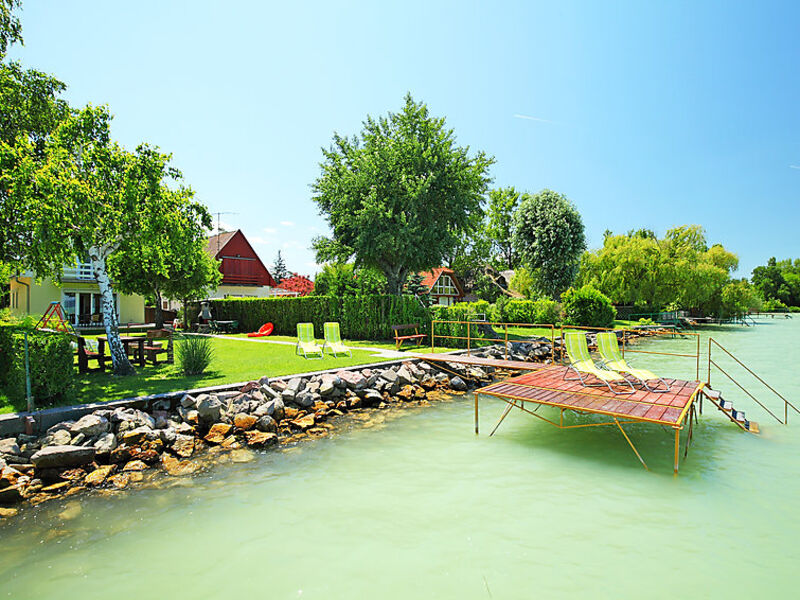 Balaton H2083