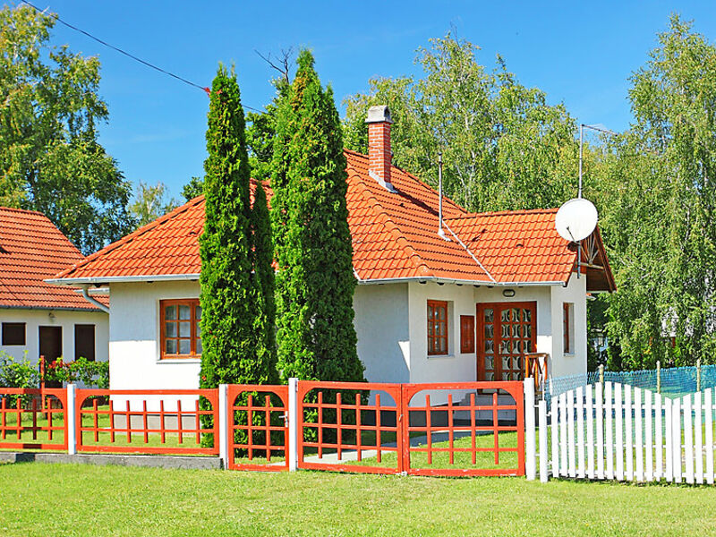 Balaton H438